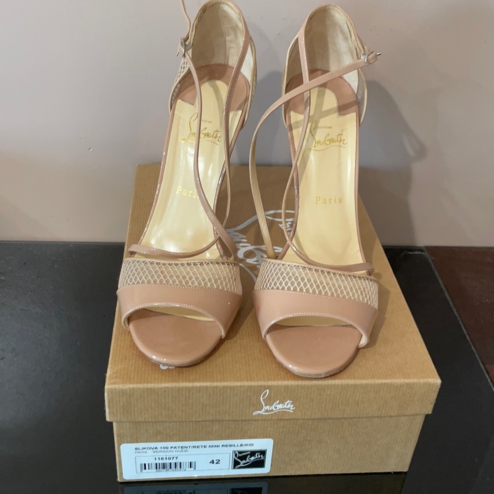 Christian Louboutin Nude Slikova 100 Patent Sz 42